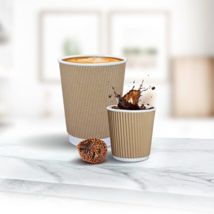 كوب ثلاث طبقات